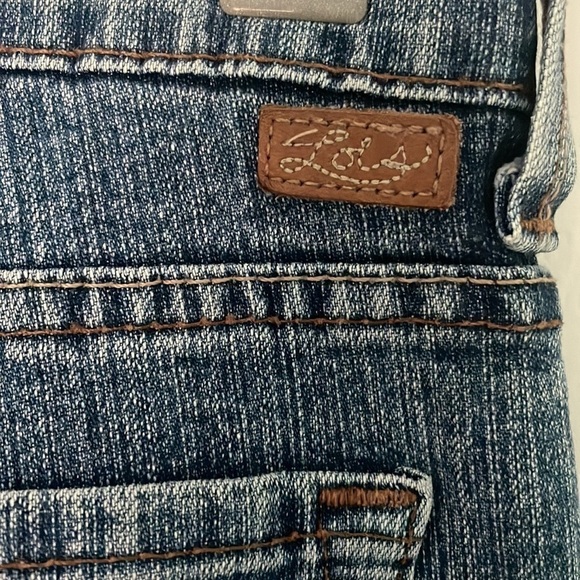 Lois Jeans Gigi Slim Straight Leg Made in Canada - Picture 5 of 12